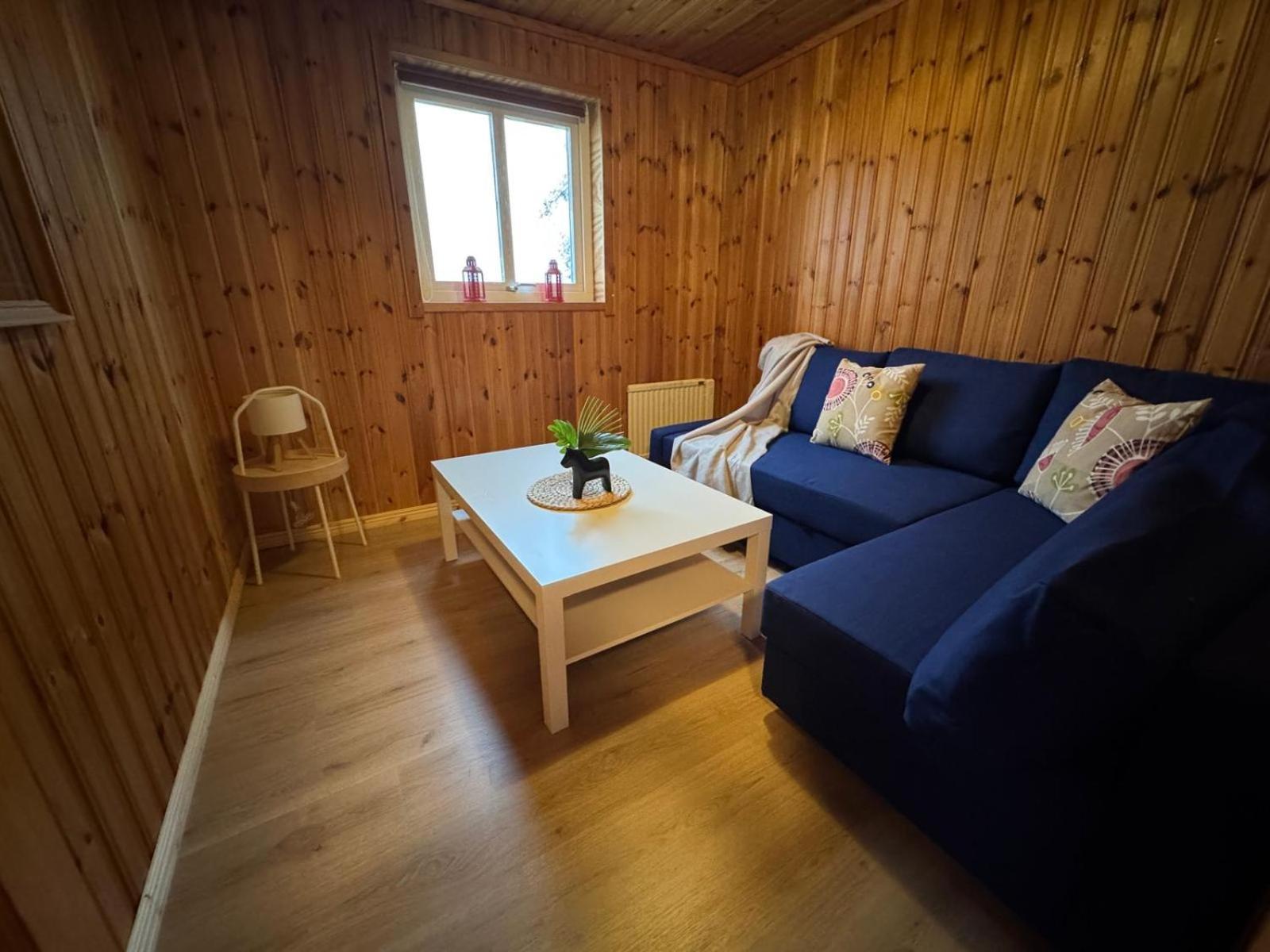 Lakecottage Djuvanäs Екстериор снимка